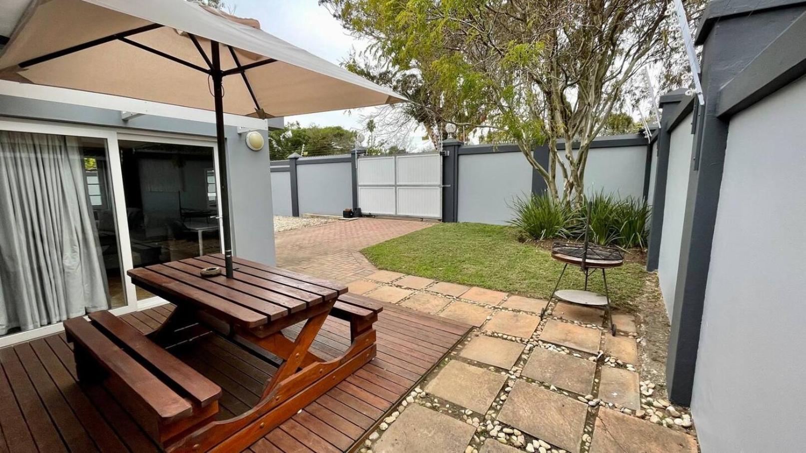 Cosy Private Cottage-internet & Off Street Parking Holiday home