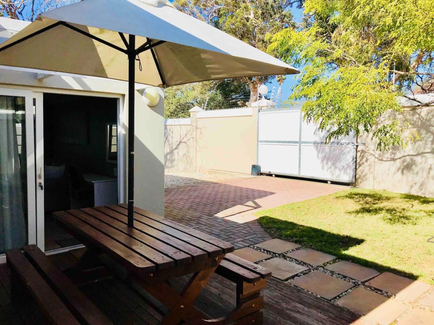 Cosy Private Cottage-internet & Off Street Parking Holiday home